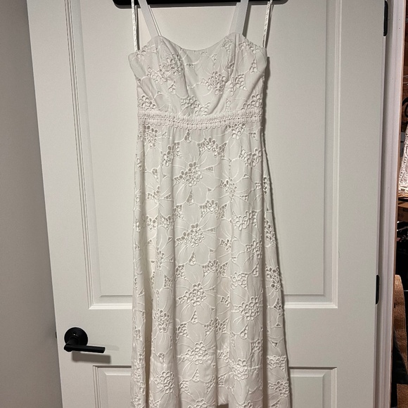 Dress - Picture 1 of 5